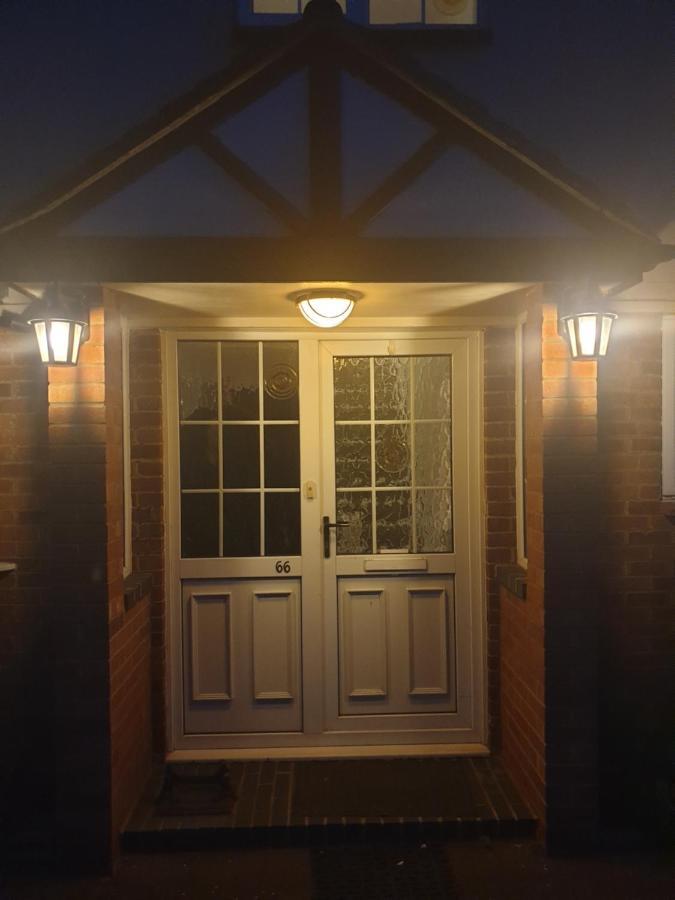 Harry Potter Theme Double Room In Shared House Watford  Zewnętrze zdjęcie